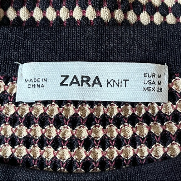 Zara Geometric Shape Pattern Sweater Tan Black Maroon Size Medium - Picture 3 of 6